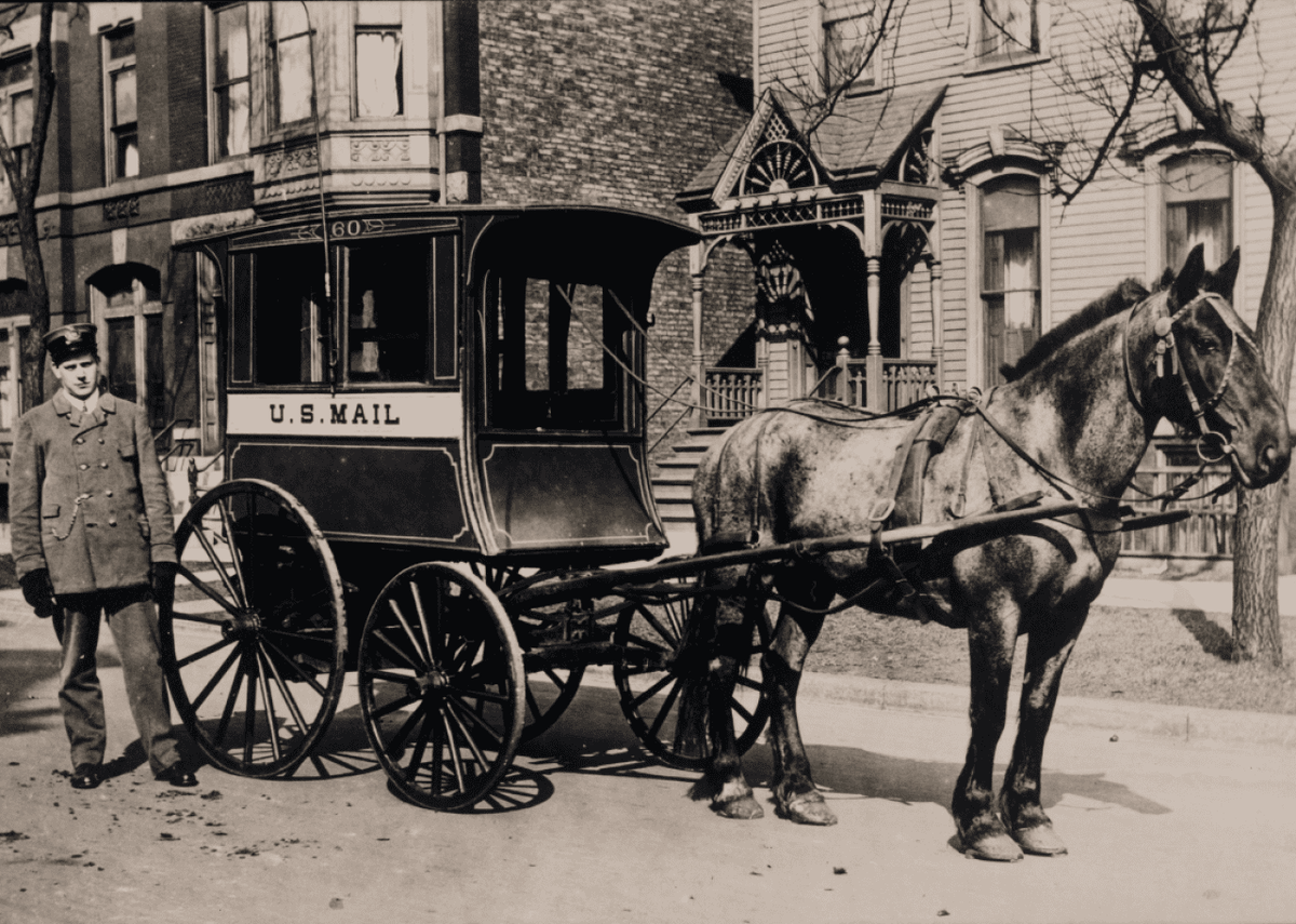  Vintage Images // Getty Images 