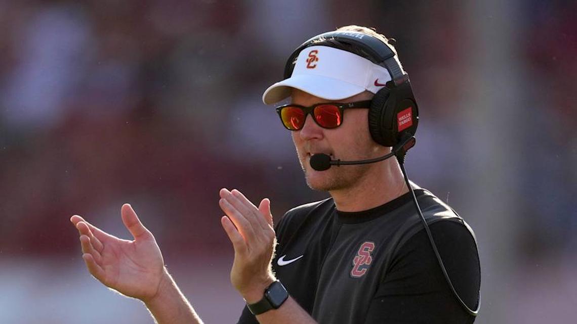  Aug 30, 2025; Los Angeles, California, USA; Southern California Trojans head coach Lincoln Riley watches from the sidelines against the Missouri State Bears in the first half at United Airlines Field at Los Angeles Memorial Coliseum. Mandatory Credit: Kirby Lee-Imagn Images | Kirby Lee-Imagn Images 