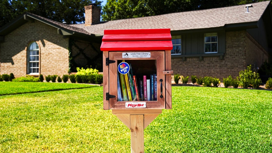 Pizza Hut Just Turned Its Iconic Red Roof Into a Mini Library-and It Comes With Free Pizza 