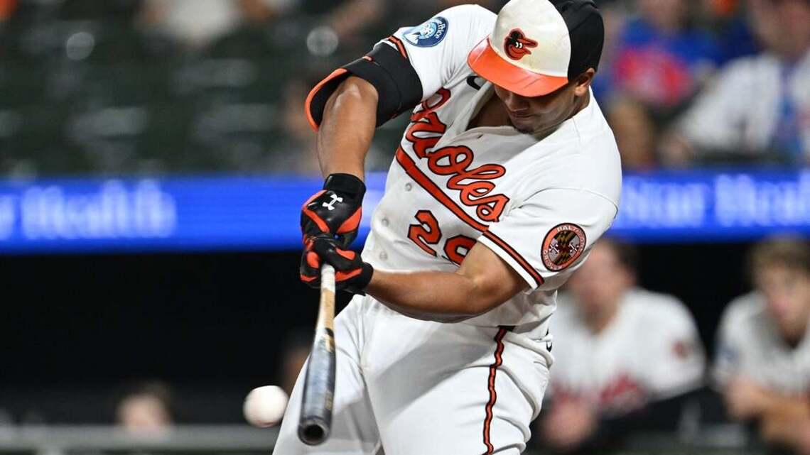 Samuel Basallo powers Orioles past Royals with late HR 