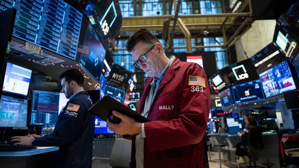 Stock Market Today (Sept. 28, 2026): Dow futures slip amid U.S.-Iran tensions, rising oil prices 