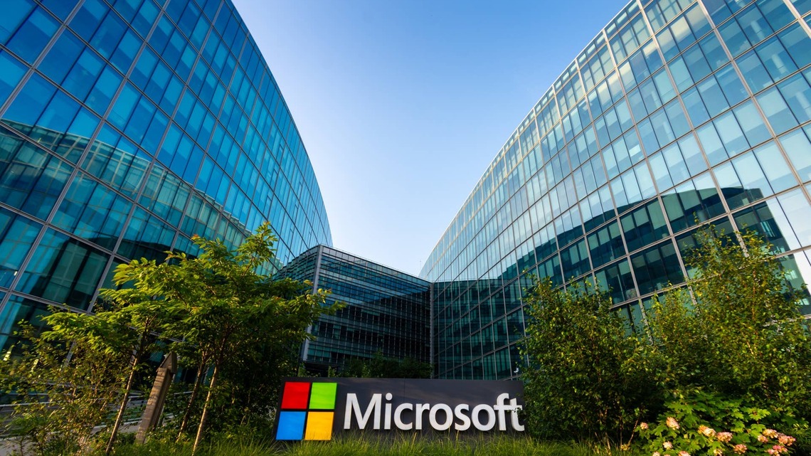 Oppenheimer resets Microsoft stock price target after HQ visit