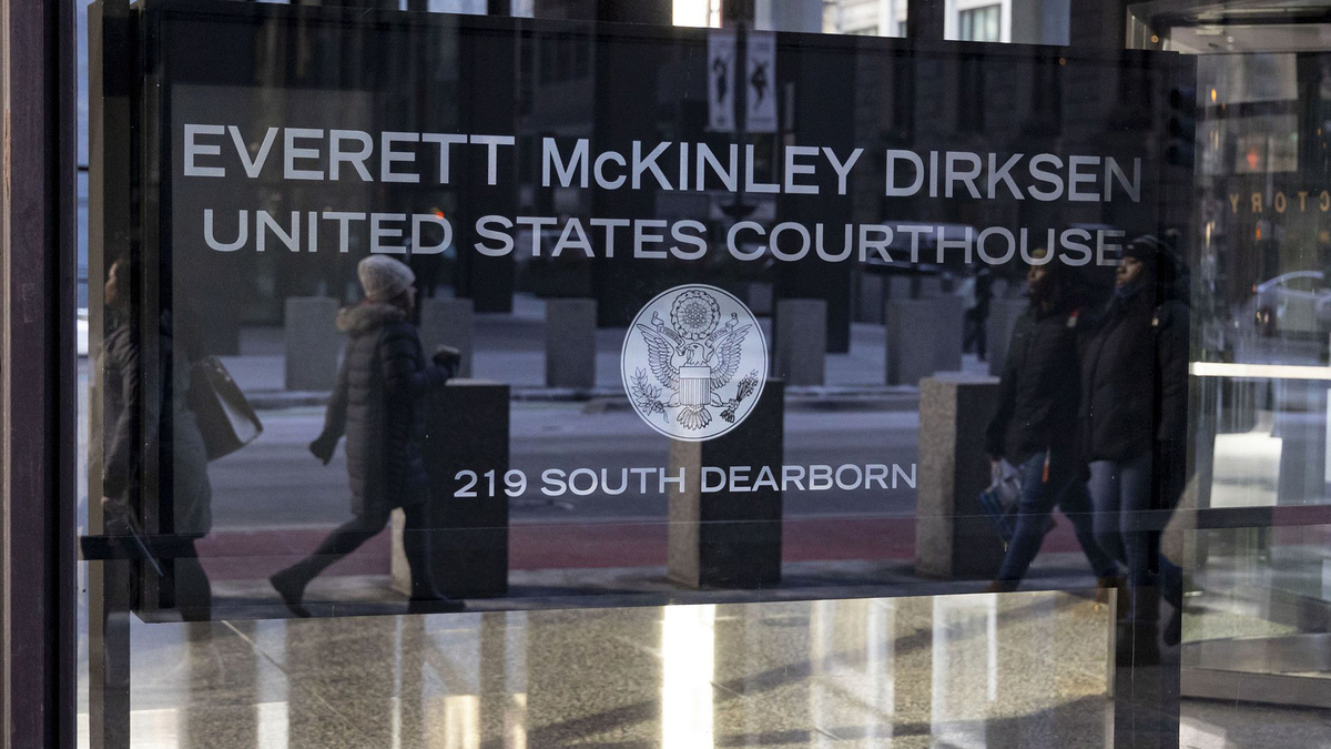 The Dirksen U.S. Courthouse on Feb. 2, 2023, in Chicago. (Brian Cassella/Chicago Tribune/TNS)