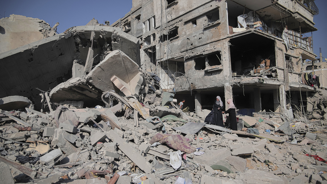 Hamas, Israel to hold firm in Gaza unless other side moves first 