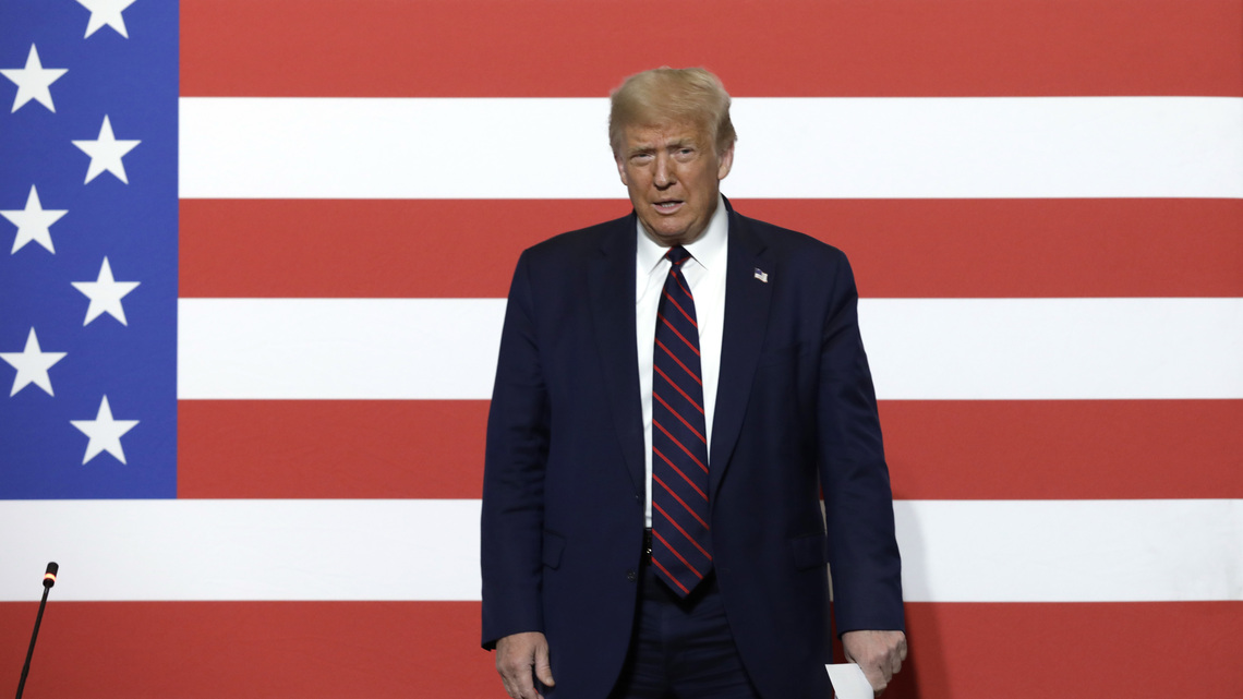 Trump puts himself centerstage for Independence Day celebrations 