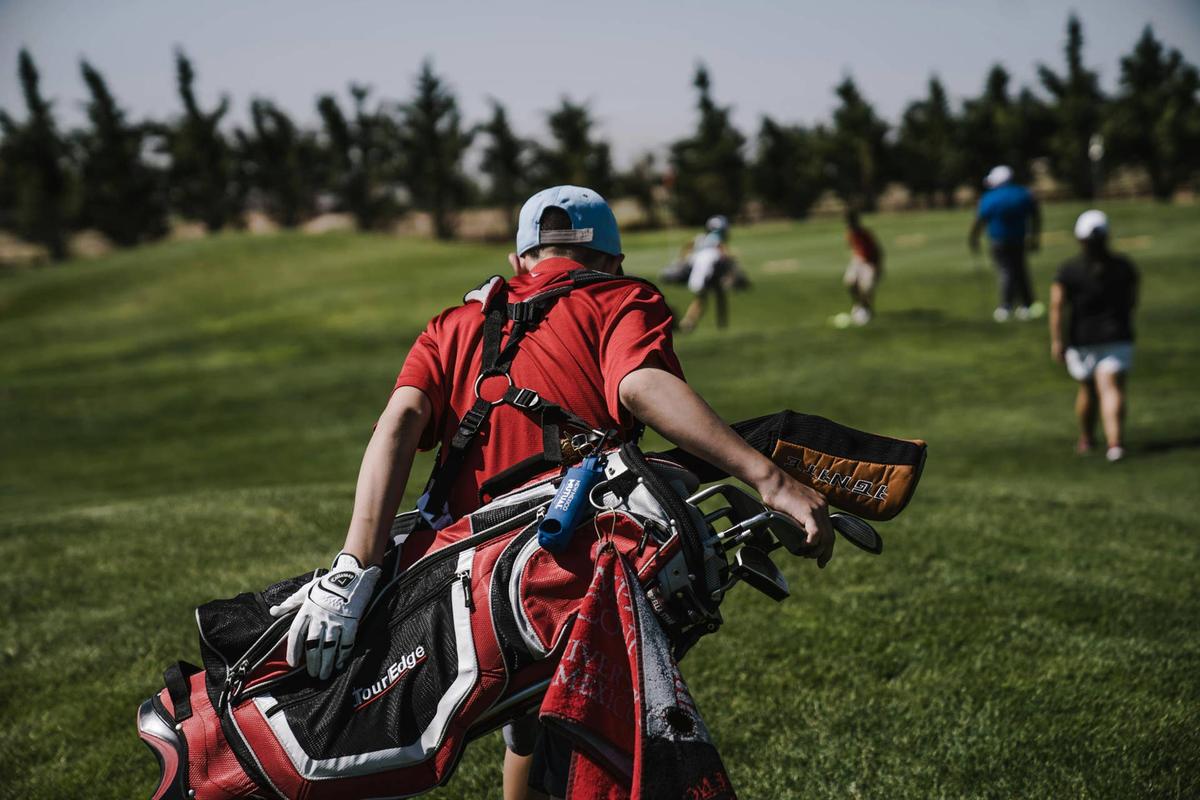 Every golfer knows the feeling that the next swing, the next shot or the next round might bring everything back. Photo via Pexels.