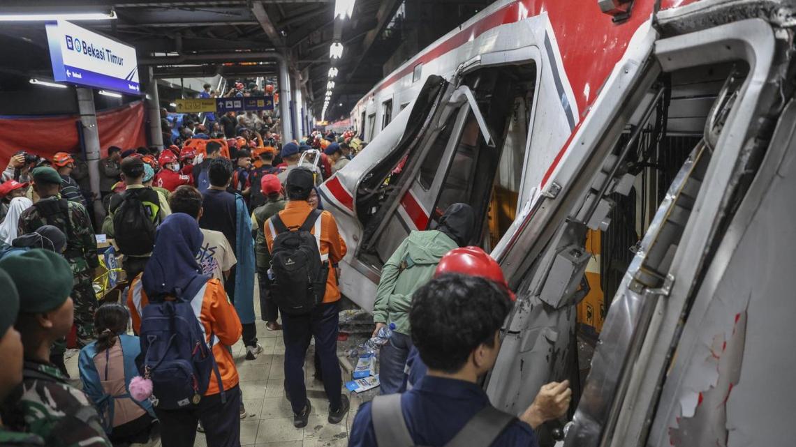 At least 15 people killed, 84 hurt after trains collide in Indonesia