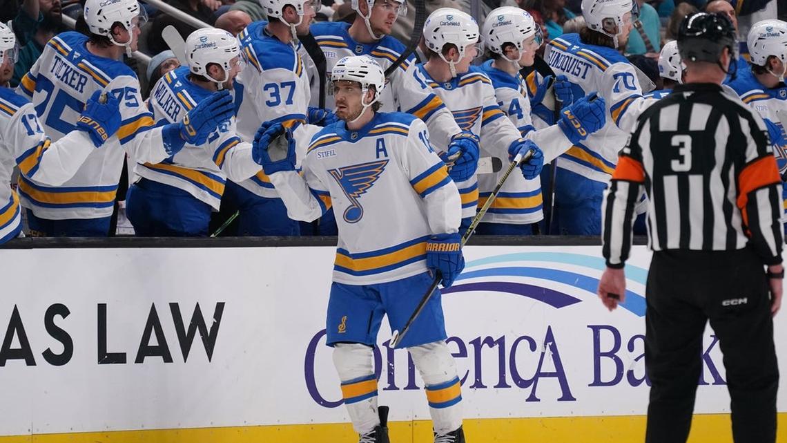 Blues eye 4th straight win, visit Pacific-leading Ducks 