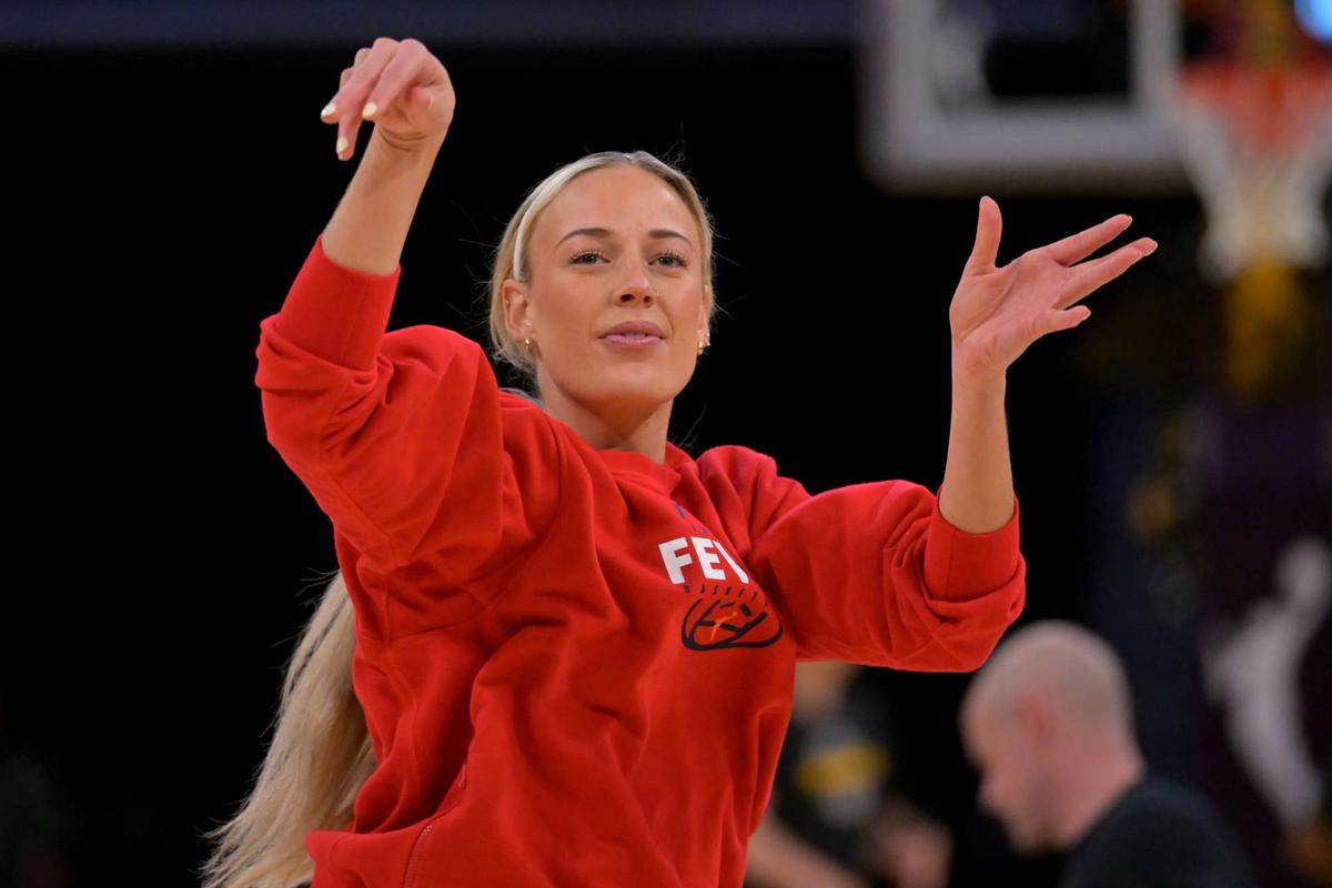  May 13, 2026; Los Angeles, California, USA; Indiana Fever guard Sophie Cunningham (8) warms up prior to the game against the Los Angeles Sparks at Crypto.com Arena. Mandatory Credit: Jayne Kamin-Oncea-Imagn Images 
