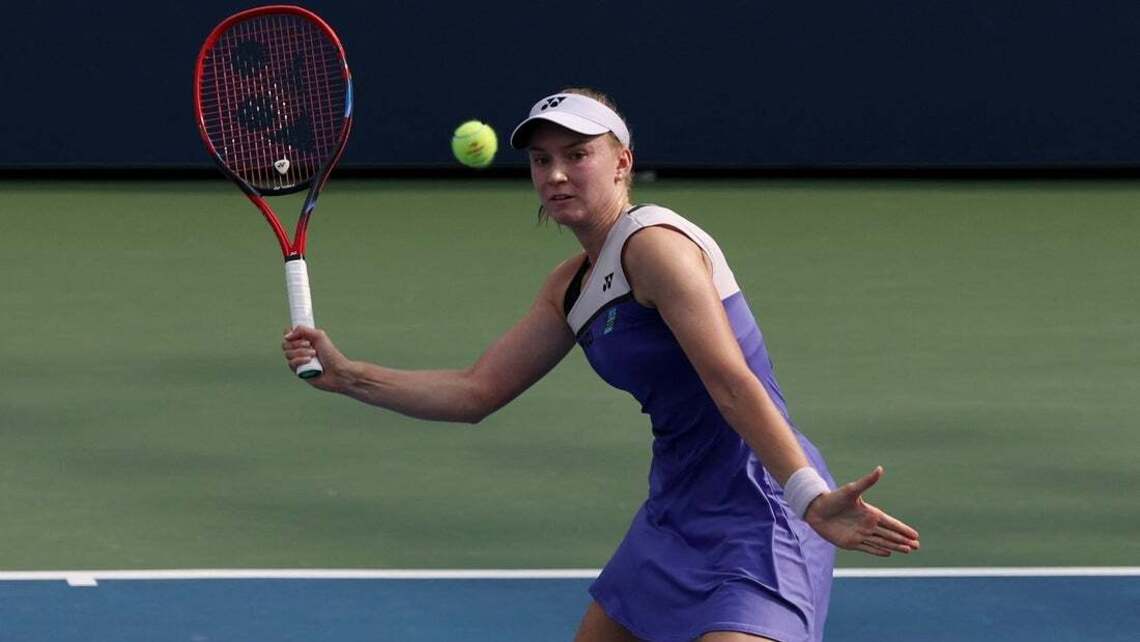 Elena Rybakina shrugs off foot injury, rain delay in U.S. Open win 