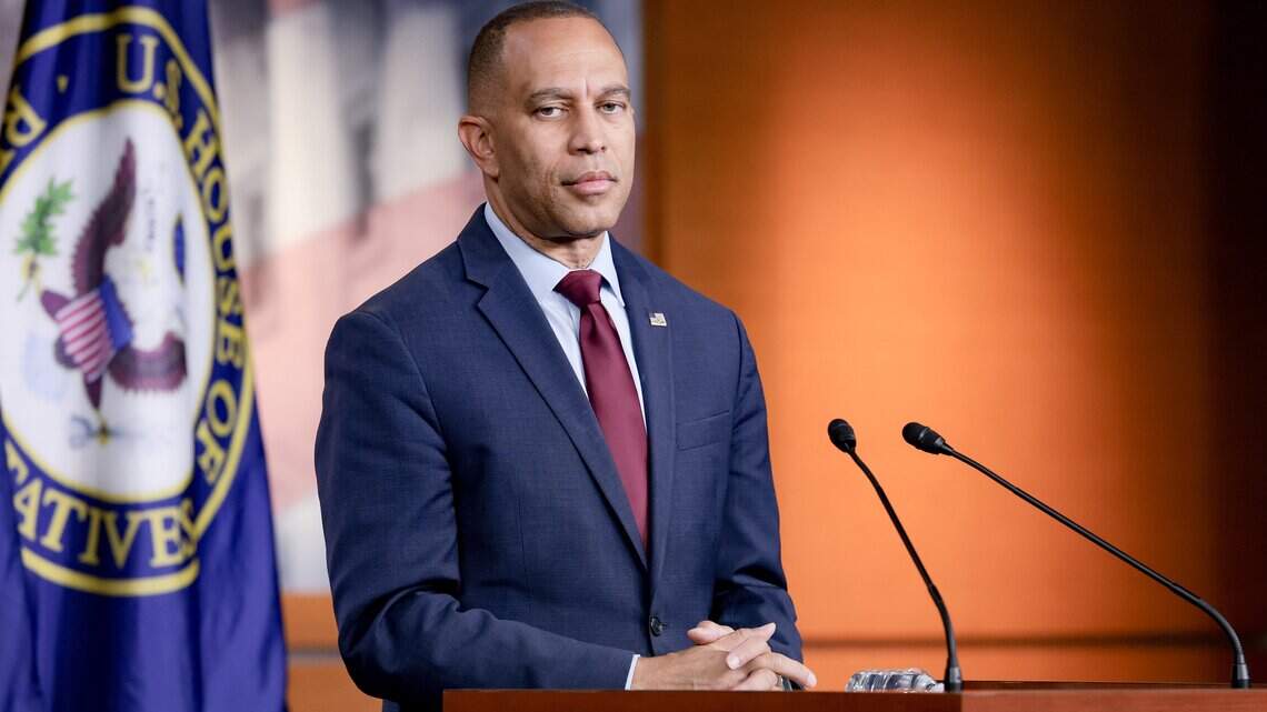 Democrats plan Trump investigations over impeachment if they win House, sources say
