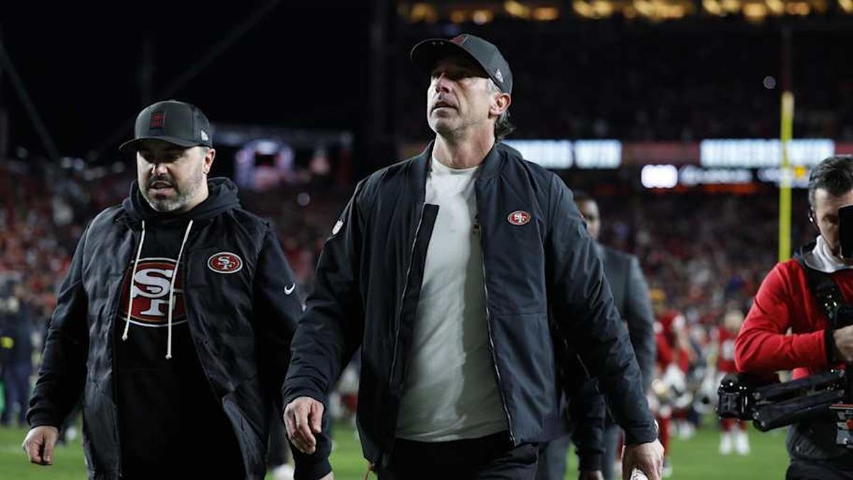  Dec 28, 2025; Santa Clara, California, USA; San Francisco 49ers head coach Kyle Shanahan looks on after the game against the Chicago Bears at Levi's Stadium. Mandatory Credit: Sergio Estrada-Imagn Images | Sergio Estrada-Imagn Images 