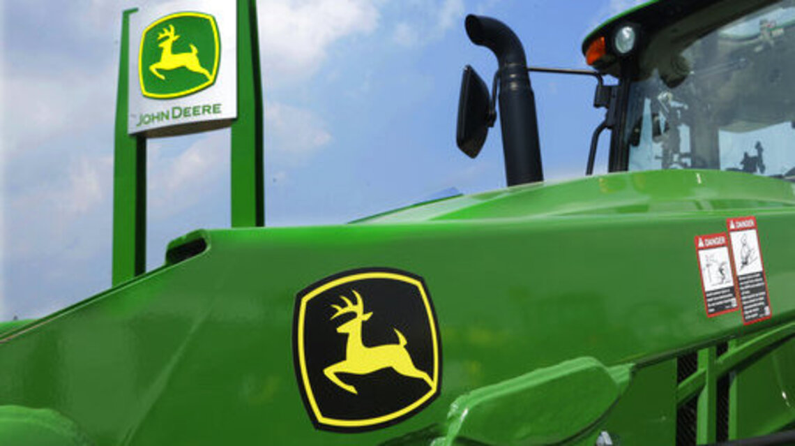 Kansas tractor driver, 81, injured when semi driver passed as he turned into field