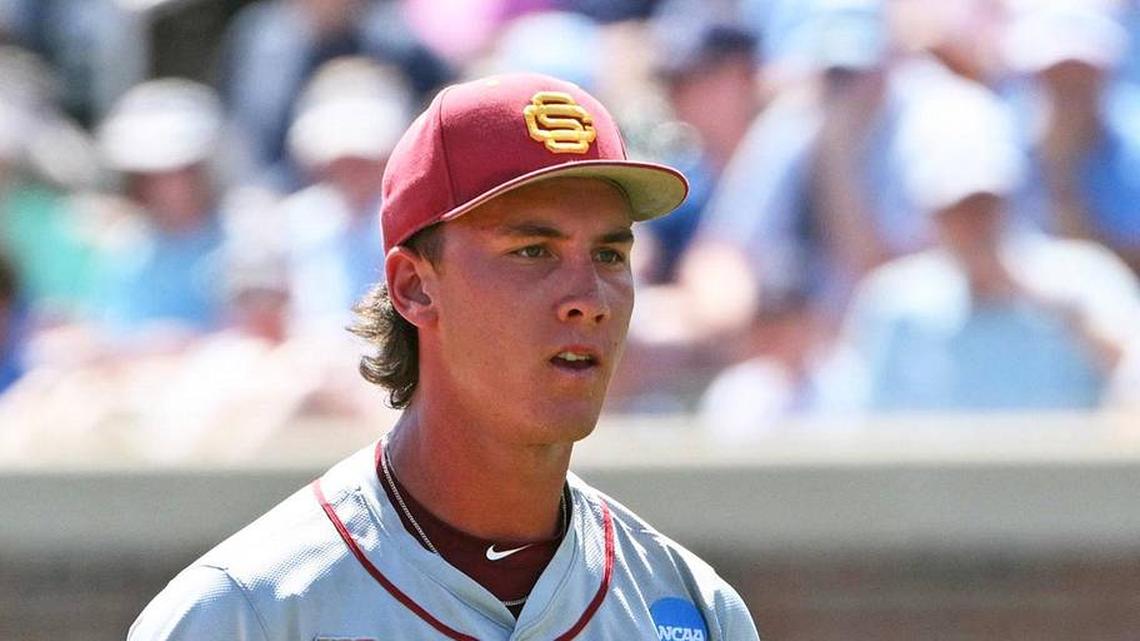 Betting Odds for USC-North Carolina in Super Regional Game Two