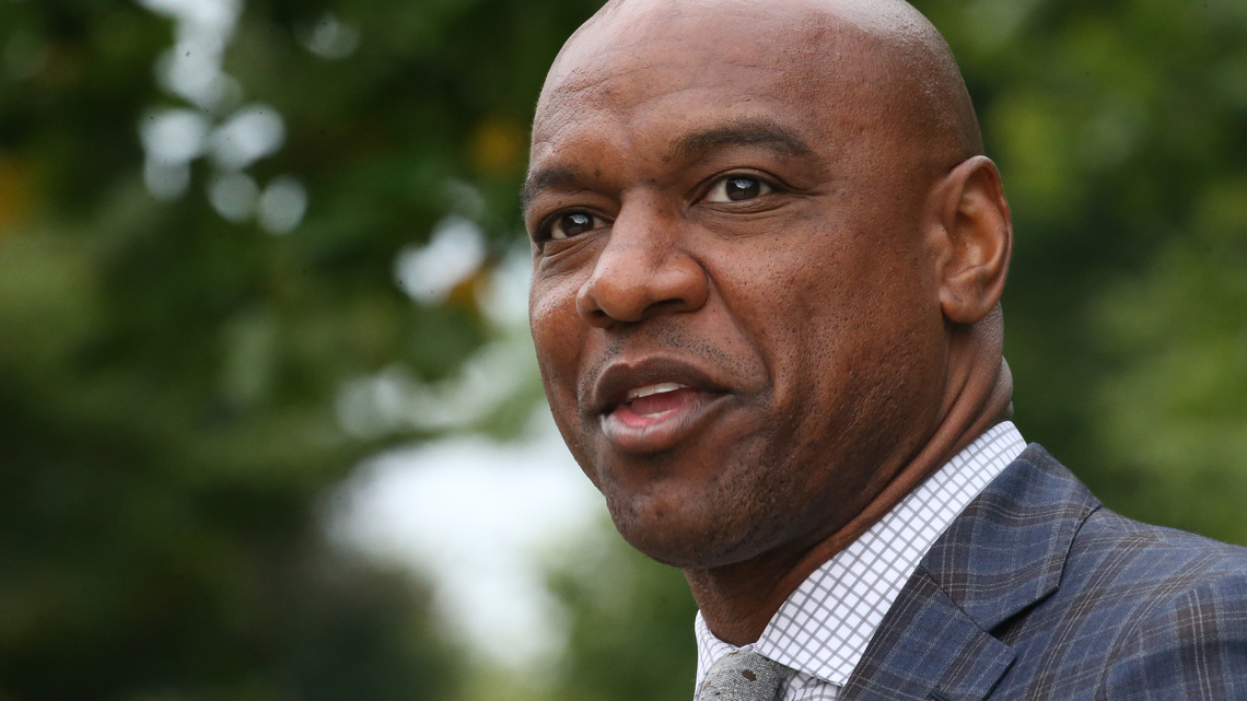Column: Jarrett Payton motivated by ‘the haters' - just like his father - in new role as Score morning host 