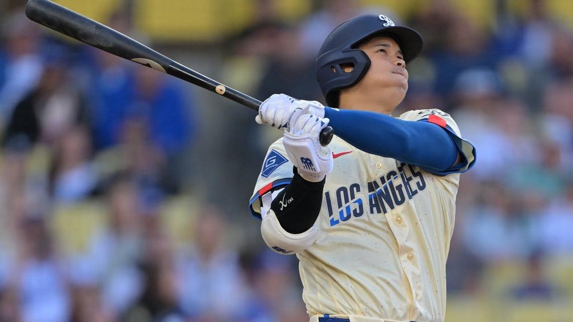 Shohei Ohtani's 1st '26 HR in L.A. helps Dodgers beat Rangers 
