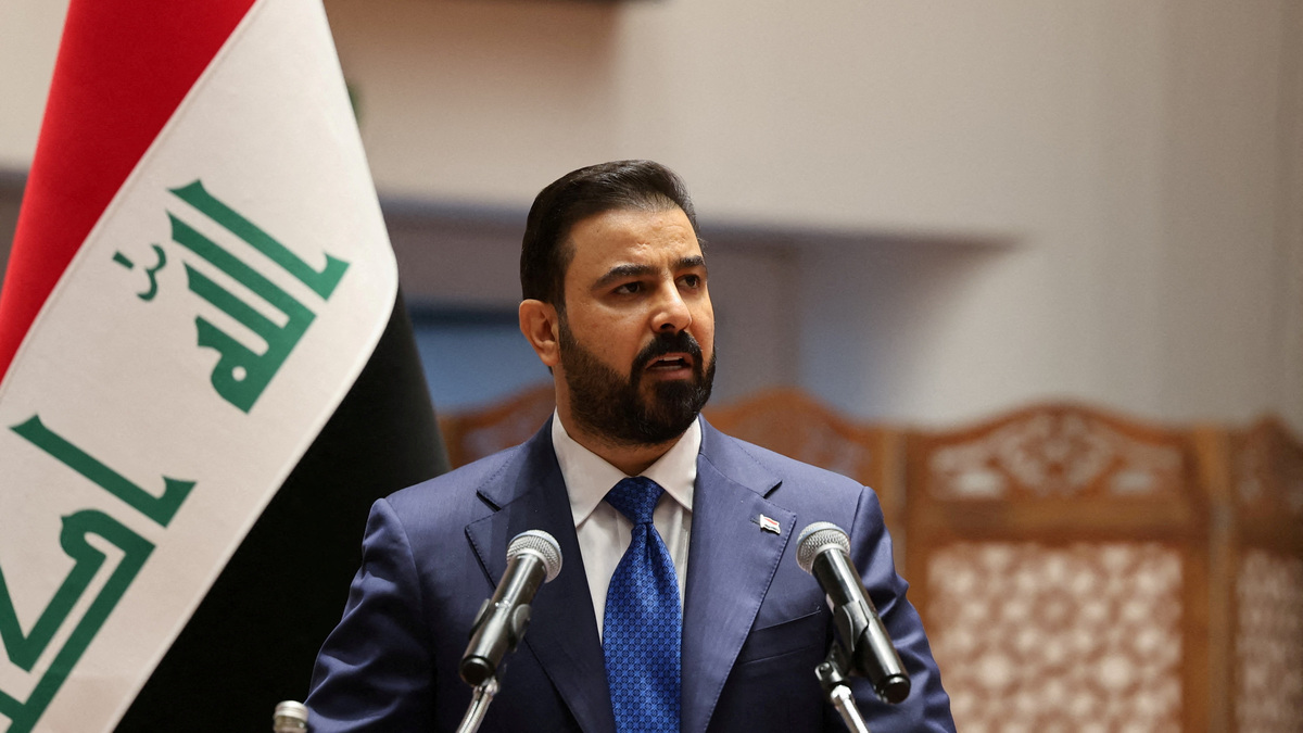 FILE PHOTO: Iraqi Prime Minister-designate Ali al-Zaidi speaks during a parliamentary session to vote in a new government at the parliament headquarters in Baghdad, Iraq, May 14, 2026. REUTERS/Ahmed Saad/File Photo