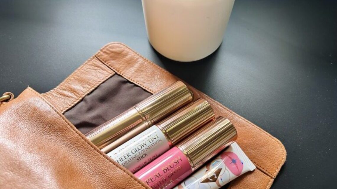 The Secret to an Easy Summer Travel Glow: 3-Step Makeup Routine 
