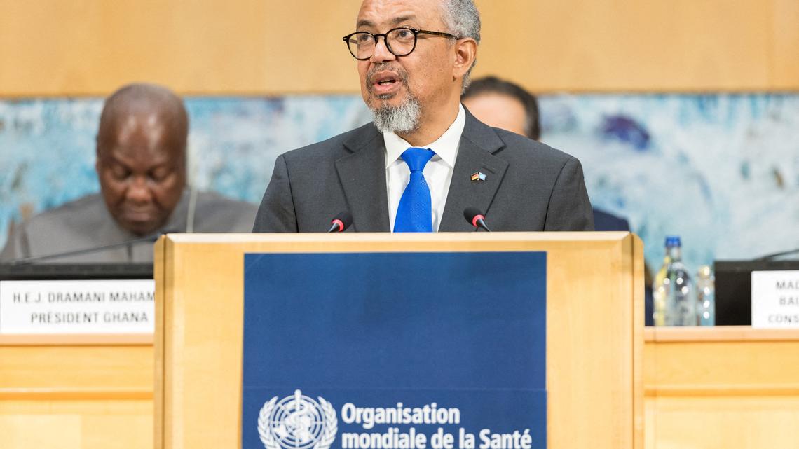 More than 900 suspected Ebola cases identified in DRC, WHO chief says 