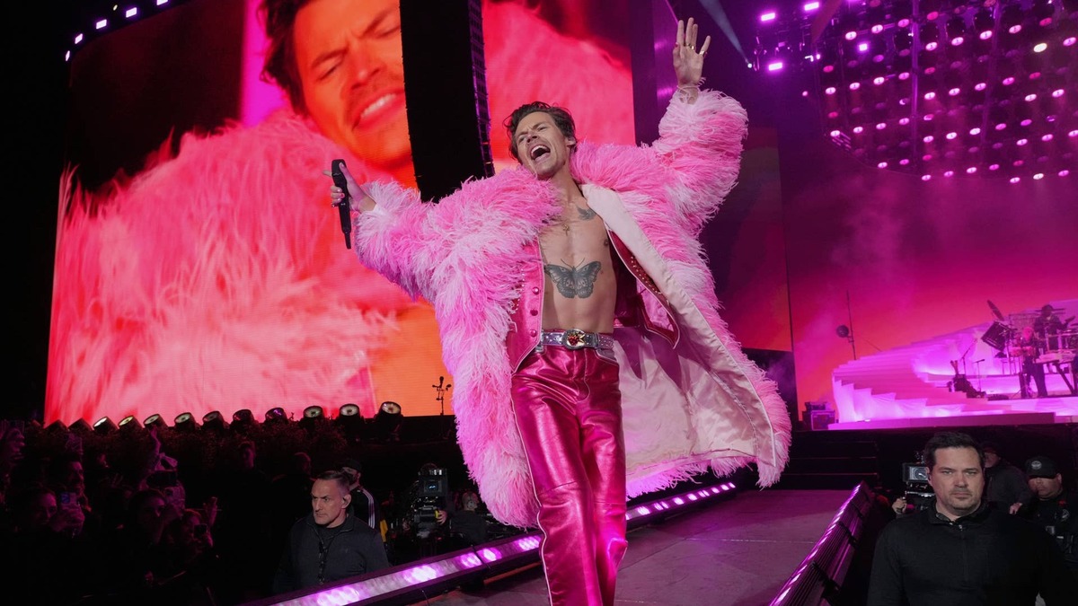 How To Get Priority Access to Harry Styles' 2027 Tour Tickets