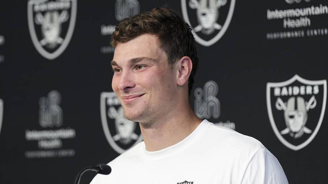 Fernando Mendoza Q&A: Tom Brady's Advice, the Kirk Cousins ‘Step Brothers' Video and More