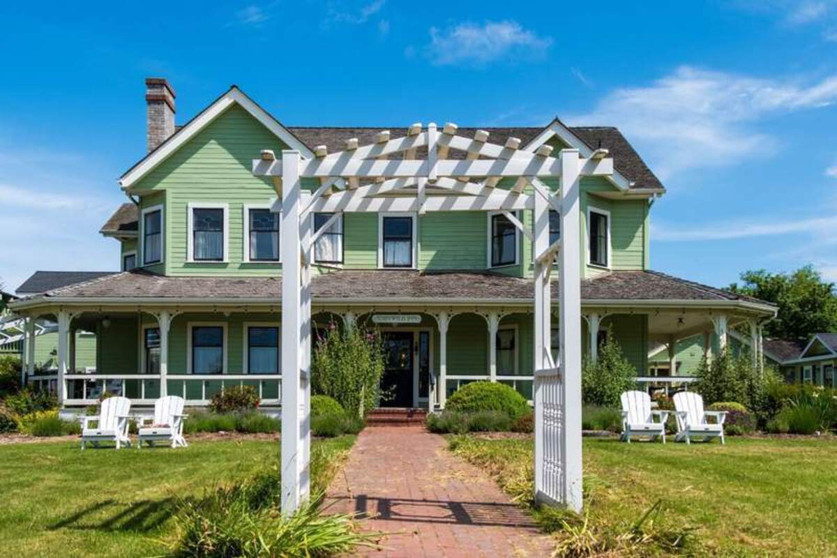  Edenwild Boutique Inn, Lopez Island. Photo credit: June Russell-Chamberlin 
