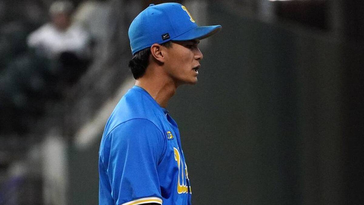  Mar 1, 2026; Arlington, TX, USA; UCLA Bruins against Mississippi State Bulldogs during the Amegy Bank College Baseball Series at Globe Life Field. Mandatory Credit: Dustin Safranek-Imagn Images | Dustin Safranek-Imagn Images 
