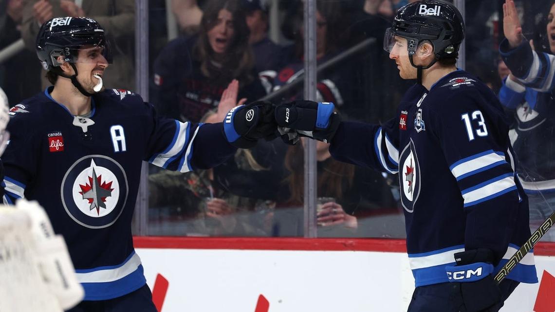 Flyers, Jets face off with playoff implications on the line  