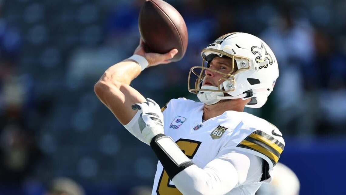 Report: Saints QB Tyler Shough playing with broken bones in left hand