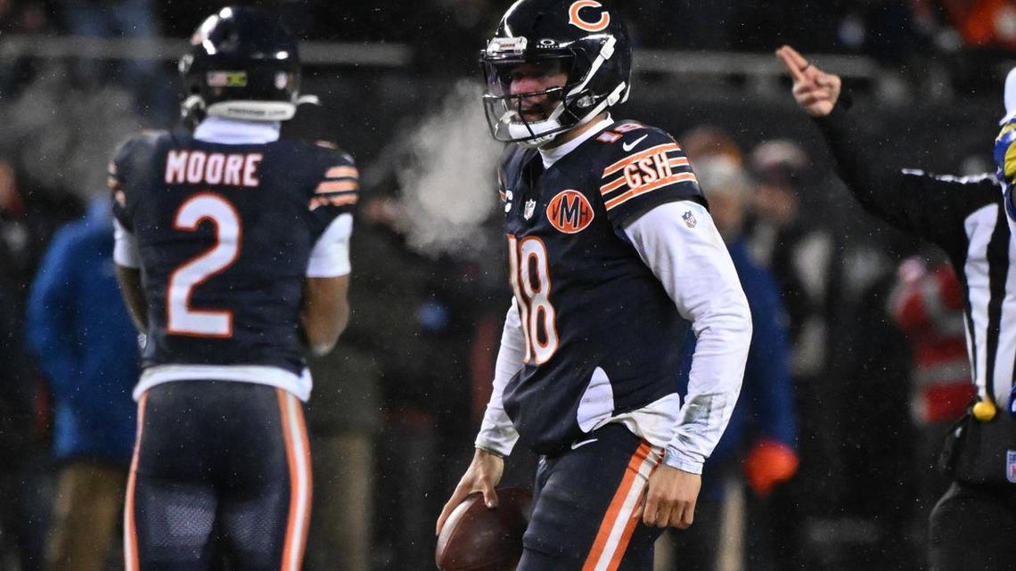 Iowa lawmakers propose bill in effort to lure NFL's Bears 