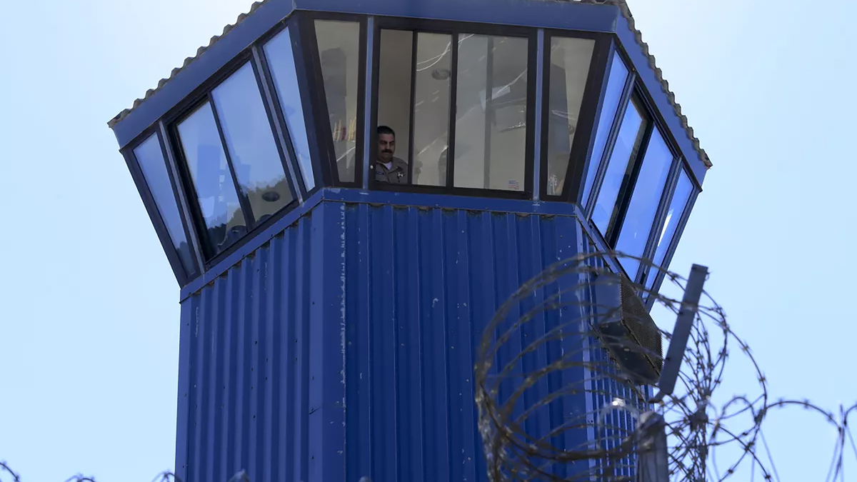 A guard watches from a tower at Pelican Bay State Prison in Crescent City, California. (Los Angeles Times/TNS)