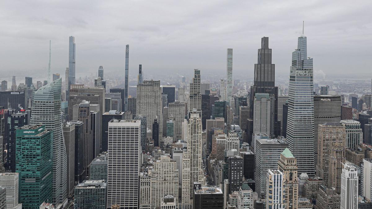 FILE PHOTO: The skyline of Manhattan as seen from the Empire State Building in New York City, U.S., March 3, 2026. REUTERS/Jeenah Moon/File Photo
