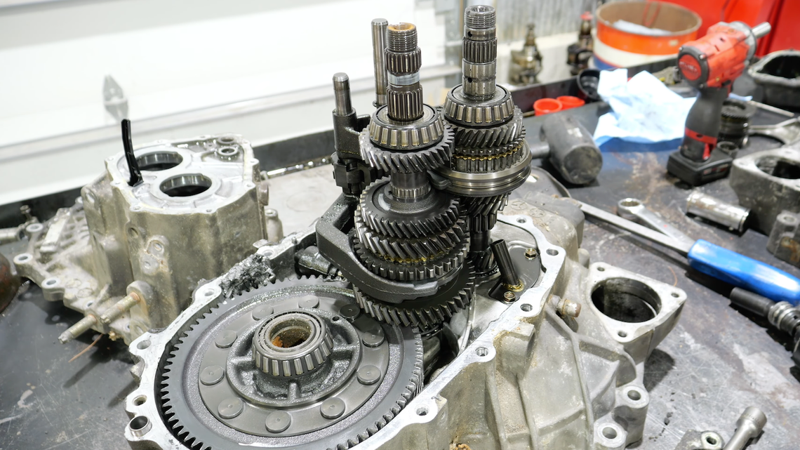 Mazda's Trusty Old Manual Gearbox Shows What Happens After Years Of Abuse 