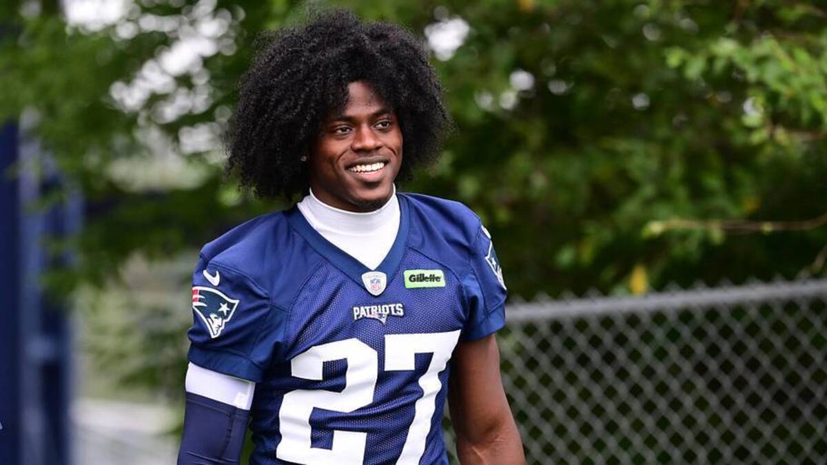  Jul 24, 2024; Foxborough, MA, USA; New England Patriots cornerback Marcellas Dial Jr (27) walks to the practice field during training camp at Gillette Stadium. Mandatory Credit: Eric Canha-Imagn Images | Eric Canha-Imagn Images 