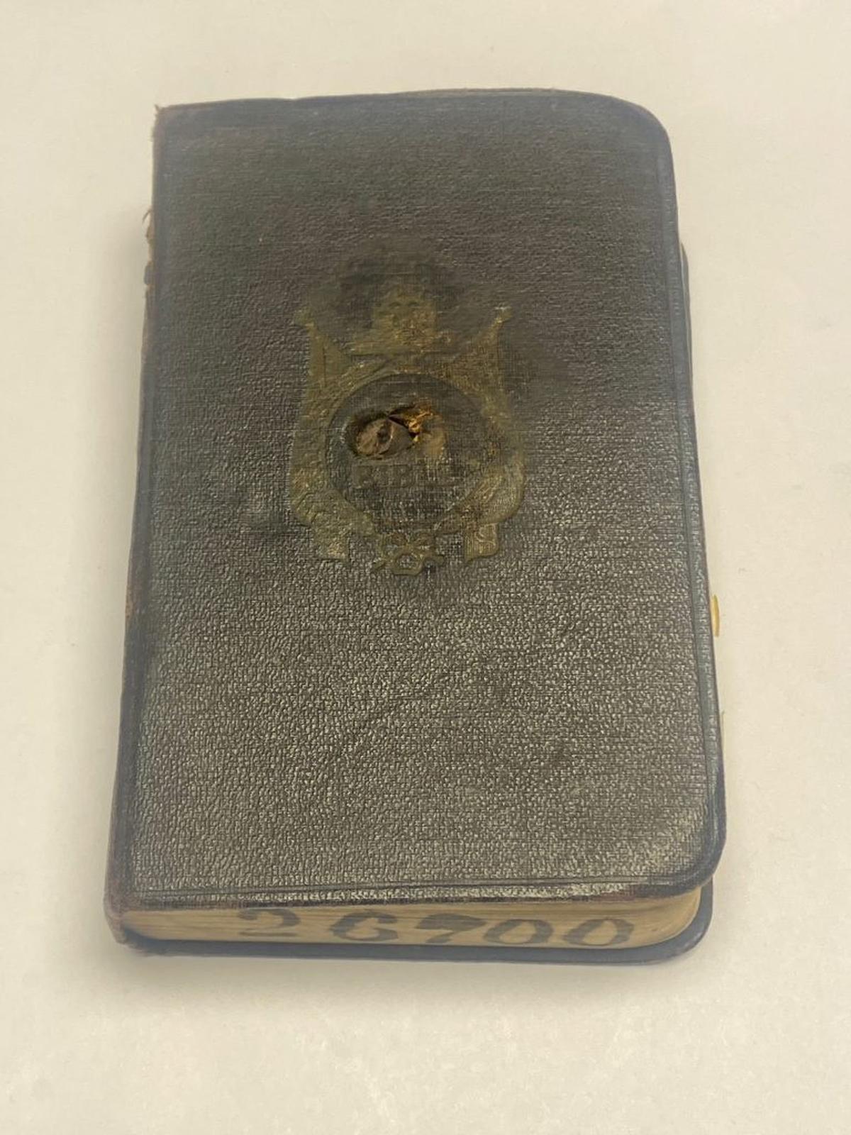  Private John William Webb was carrying the Bible in his pocket when he faced an avalanche of machine gun fire in France in 1918. (Hansons Auctioneers via SWNS) 