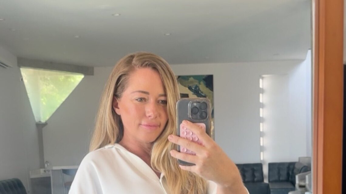Kendra Wilkinson Is 'At Peace' With Body-Shaming Comments Amid Weight Loss 