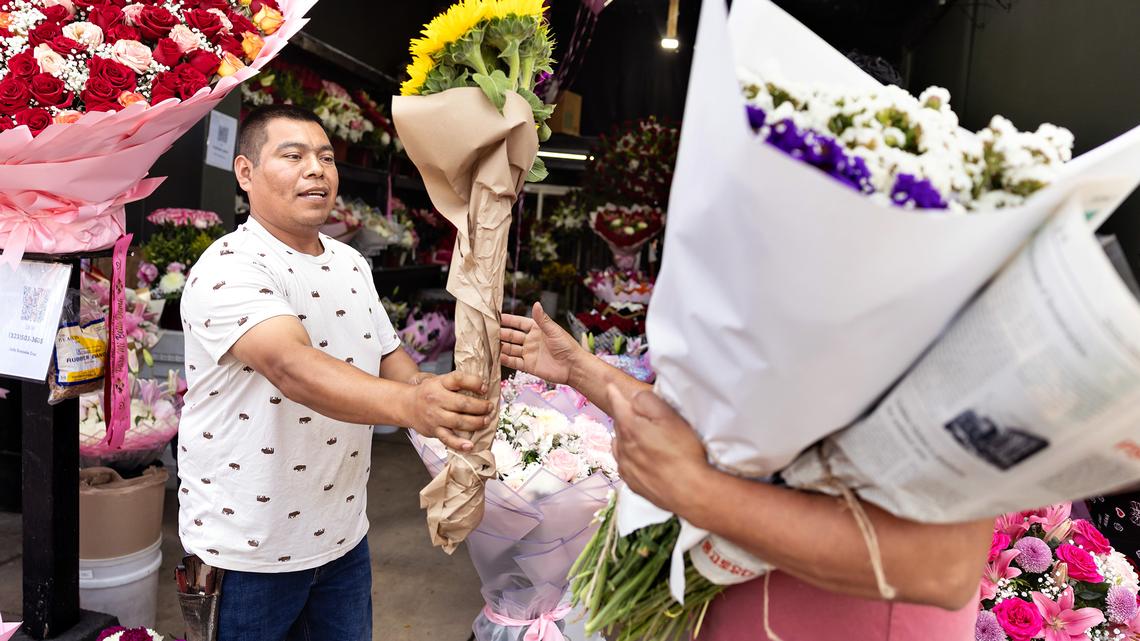 Commentary: Consider reconnecting with family. Here's how 
