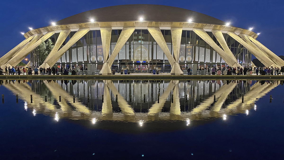 The Norfolk Scope Arena in Virginia pictured at night.