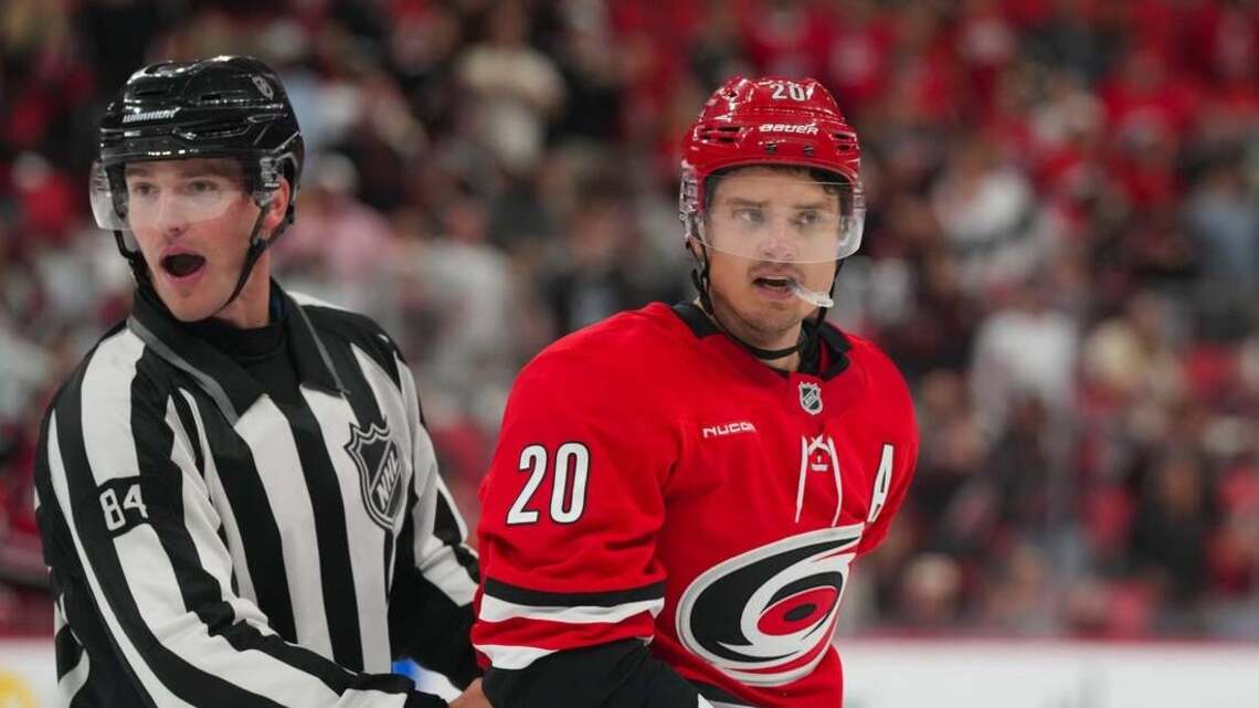 Hurricanes, Flyers clash in matchup of surprisingly winless sides 