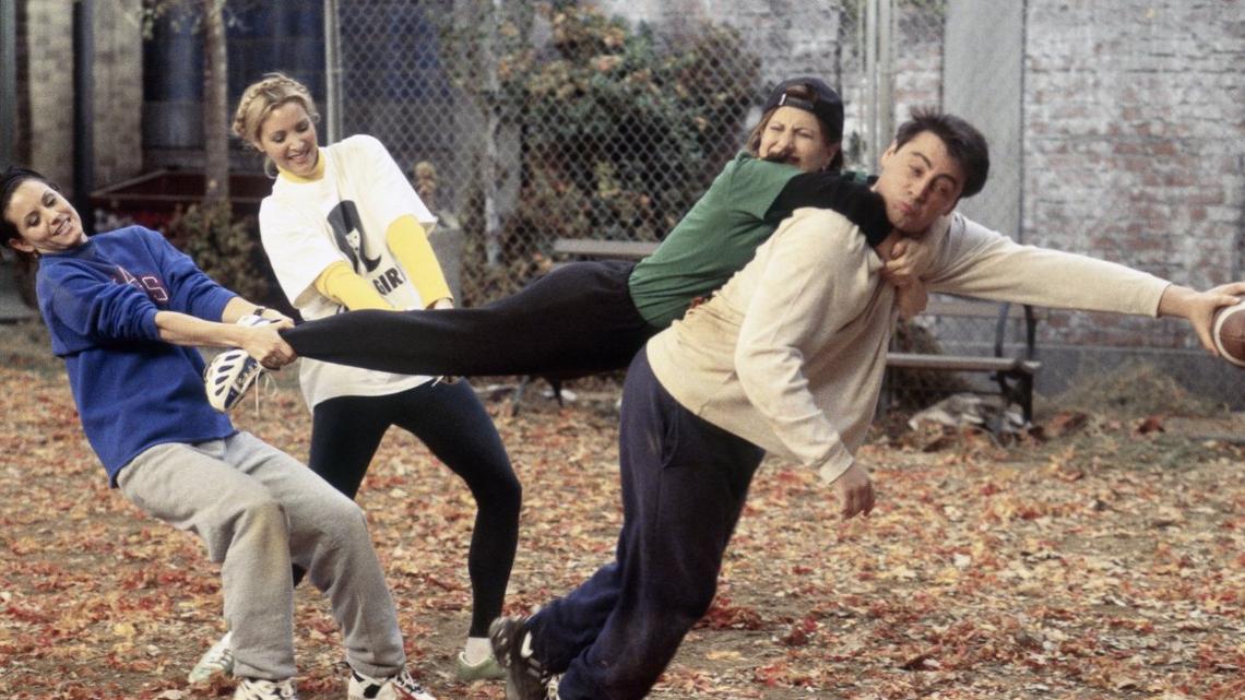 'Friends' Star Reveals She Returned to Work Less Than Two Weeks After Birth of First Son: 'It Was Insane' 