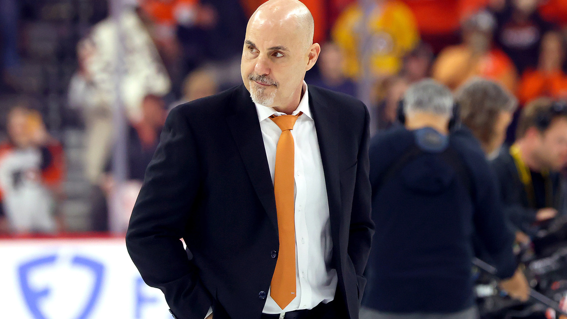 Flyers set franchise history with seventh winless game to start the season in 4-1 loss to Hurricanes 