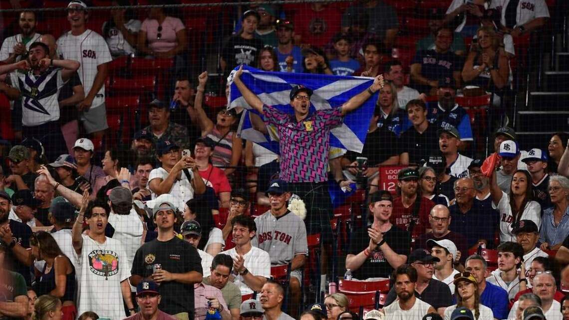 Energized by Scottish fans and win, Rangers open set vs. Twins 