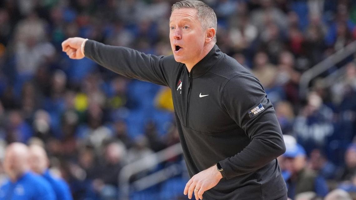 PrizePicks founder donates $10M to Georgia hoops 