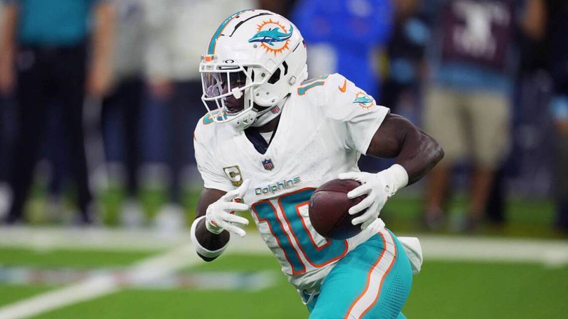 Ranking the Five Best Free-Agent Wide Receivers Still Available After Keenan Allen, Stefon Diggs Signings