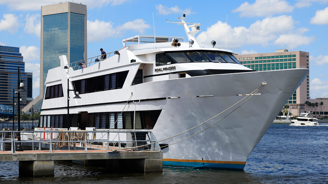 City grant won't be served for downtown dinner cruise business