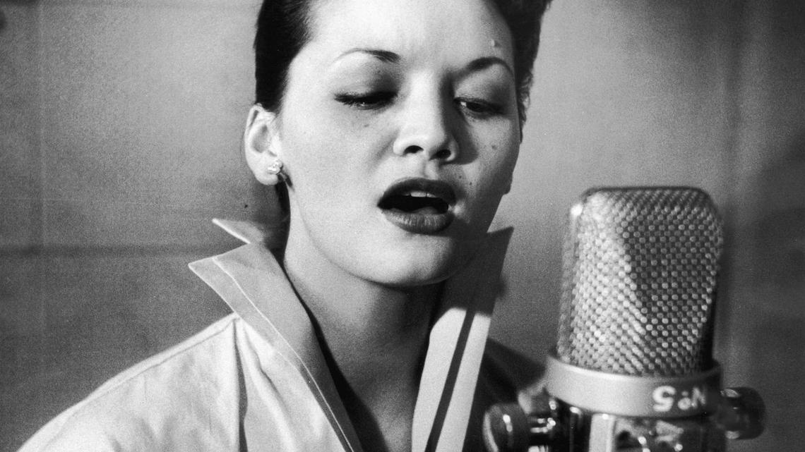 1953 Hit Song That the Artist Famously Hated Reached No. 1 on the Charts 73 Years Ago 