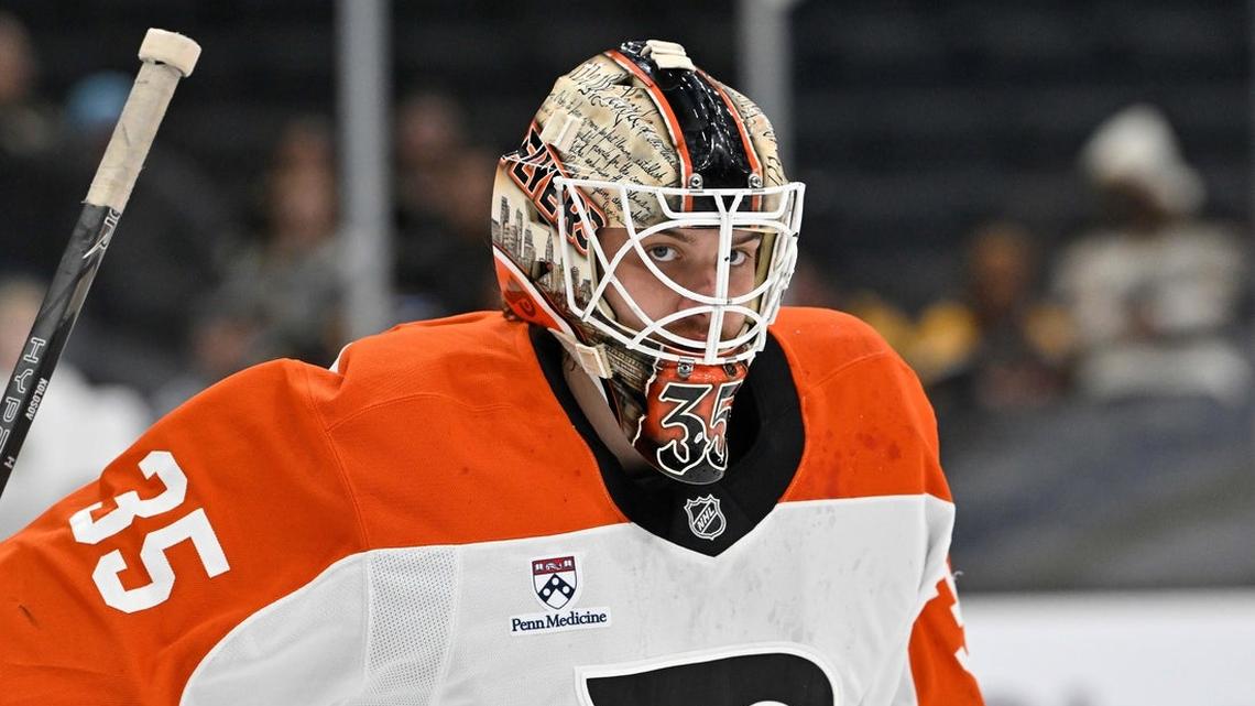 Flyers re-sign G Aleksei Kolosov to a 1-year extension 