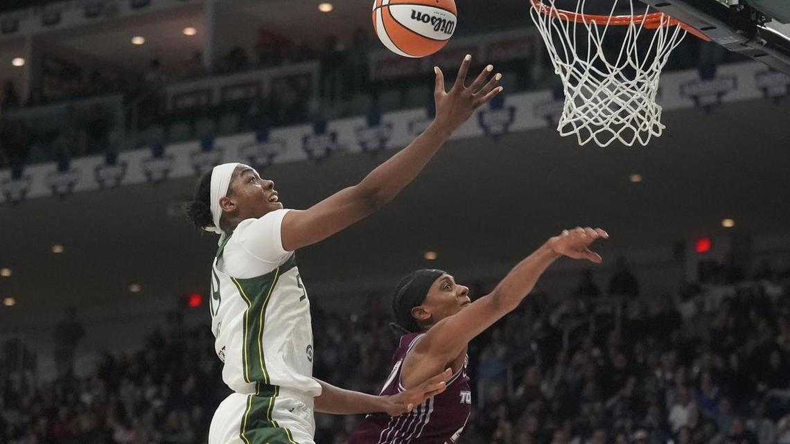 Offensively inconsistent Storm to meet defensively challenged Fever 