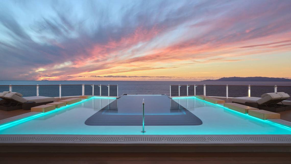 Hidden pools and hot tubs on cruise ships 
