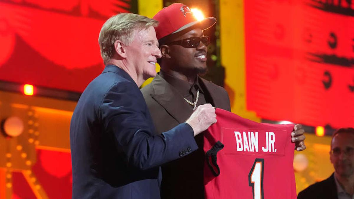 The Buccaneers added Rueben Bain Jr. on defense, but lost talent and veteran leadership on both sides of the ball. | Kirby Lee-Imagn Images 